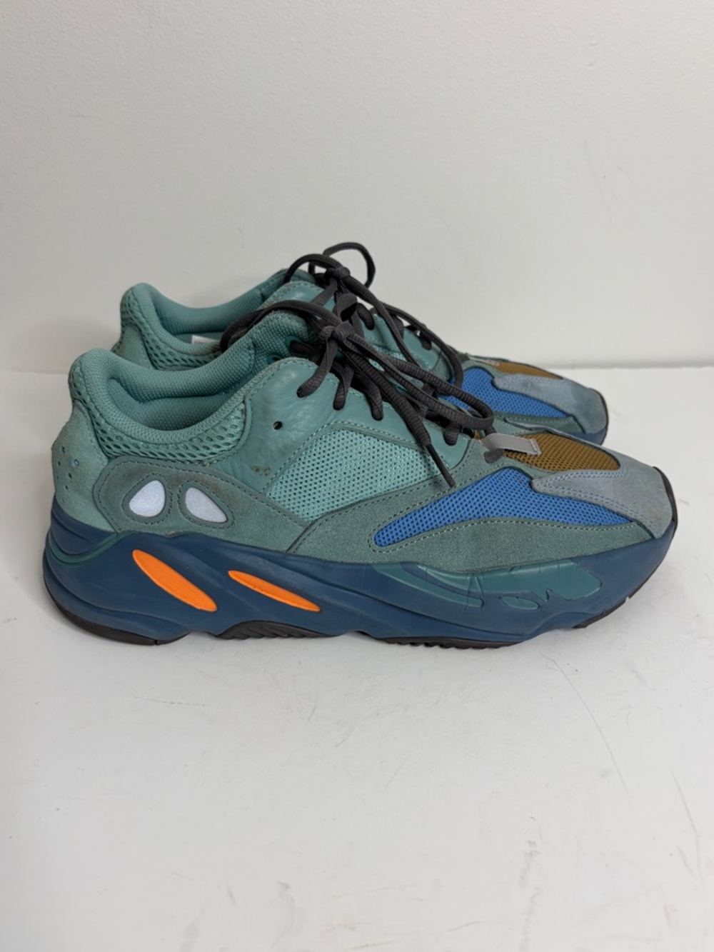 Adidas Yeezy Boost 700 Faded Azure Shoes Mens US 10 GZ2002 Authentic Streetwear